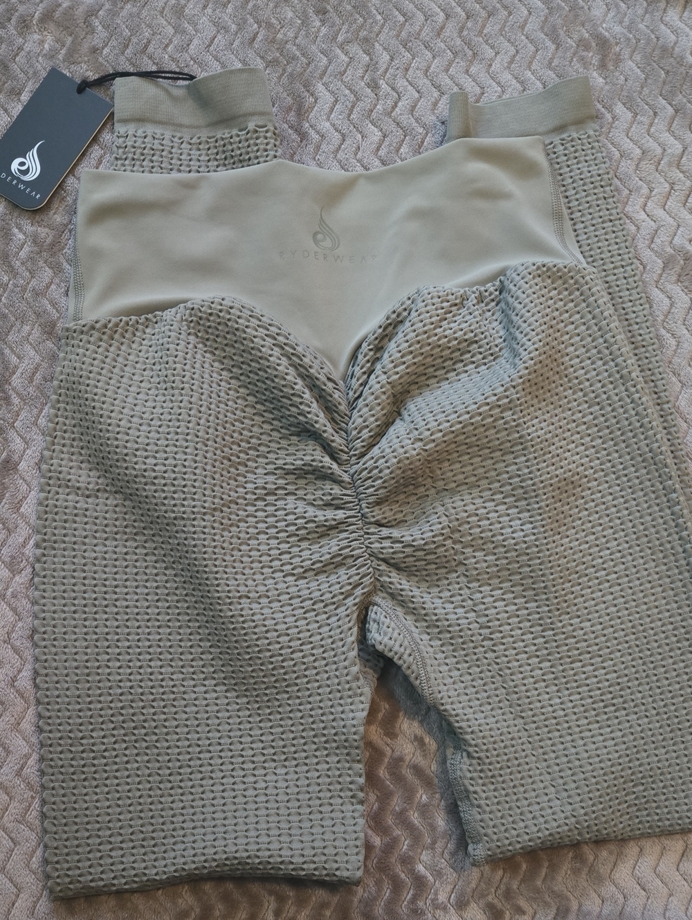 New Ryderwear Ruched Leggings in Sage Medium